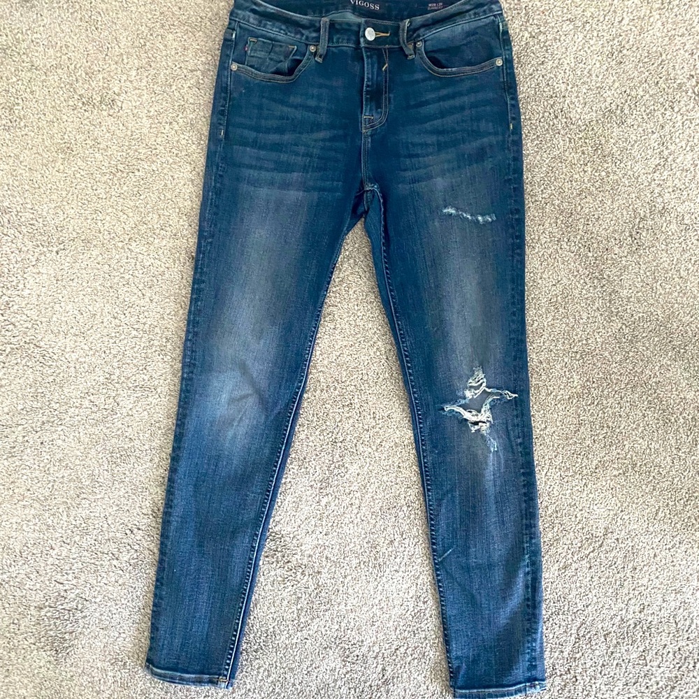 Vigoss skinny Jean w/some distressing